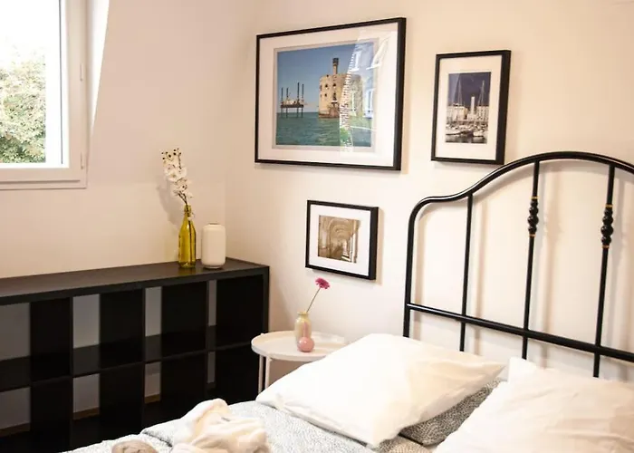 Maison De Moderne En Plein Coeur De *